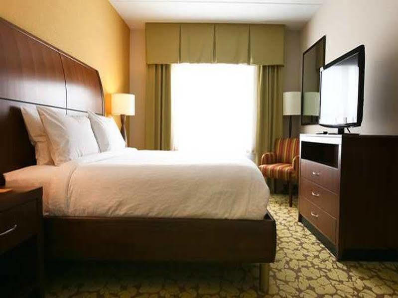 Hilton Garden Inn Olathe Luaran gambar
